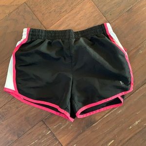 Danskin piped running shorts
